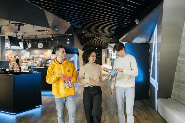 Experience premium chauffeur services in bradford for luxury travel