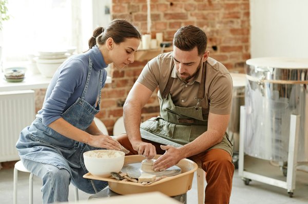 What are the best UK locations for exploring traditional English pottery making?